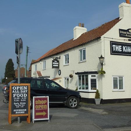 Kings Arms Hotel Thirsk Exterior photo